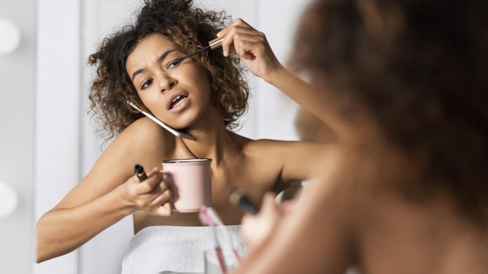 7 Common Mascara Mistakes to Avoid