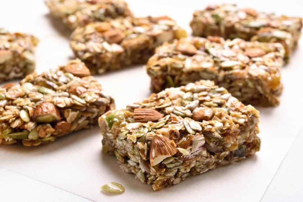 Homemade granola bars